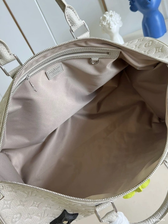 50 LOUIS VUITTON KEEPALL 0521